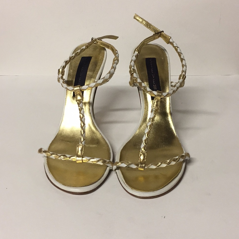 Steve Madden Sandals